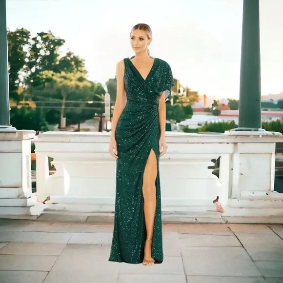 Ieena for Mac Duggal 26988 V-Neck Sequin Embellished Gown Emerald Green Size 18 - Picture 7 of 7